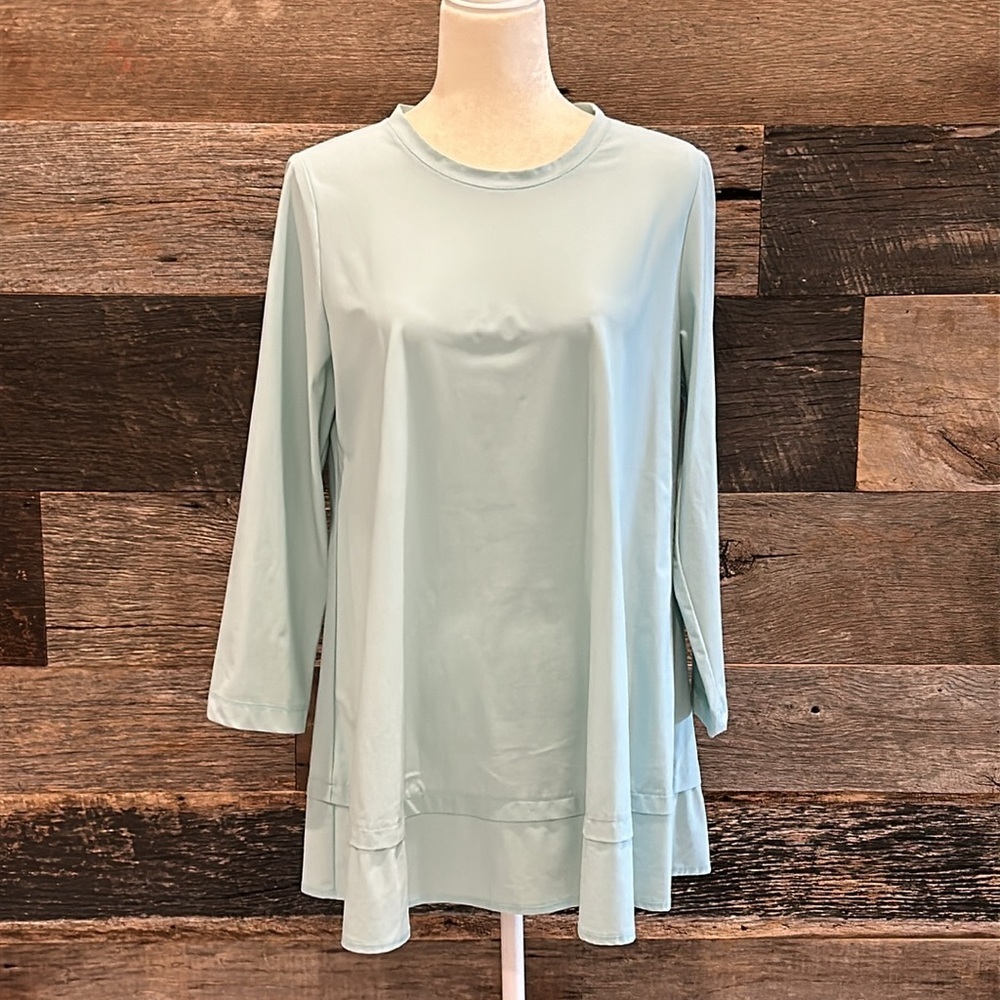 IC Collection Tiered Detail Long Tunic. Small